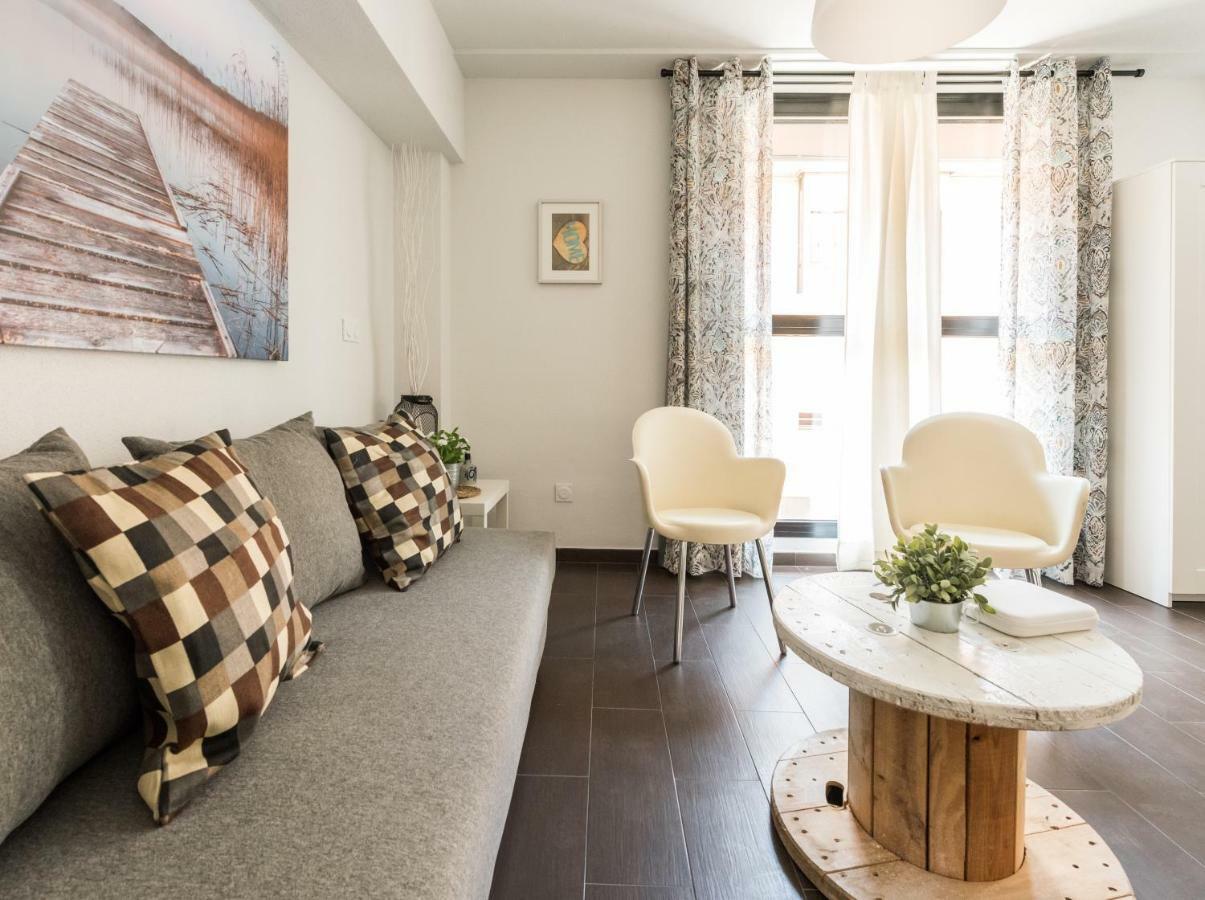 2 Habitaciones Apartamento Temporada En Lucero Madrid Luaran gambar